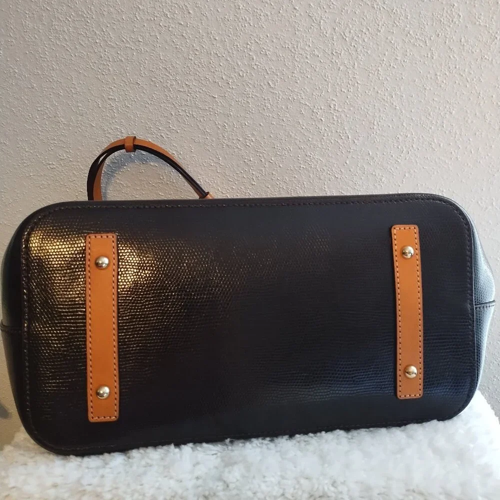 Dooney & Bourke Sienna Briana Tote & Pouch - Picture 4 of 11
